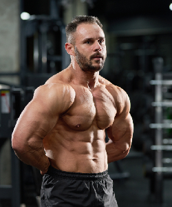 Attractive-bodybuilder